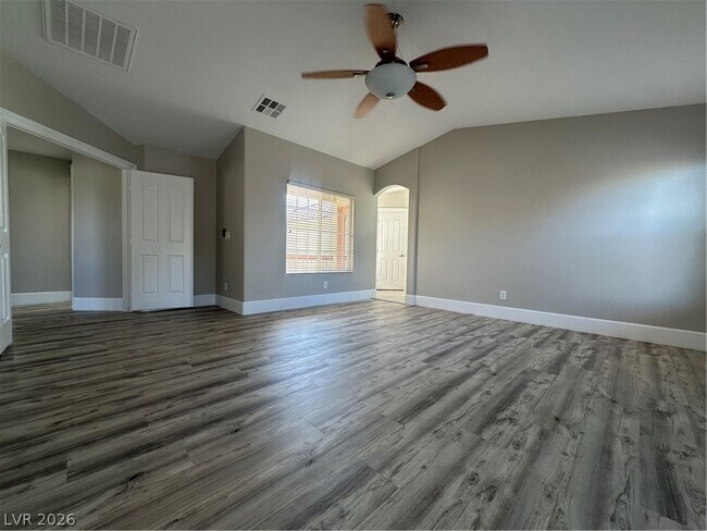 Building Photo - 2176 Low Creek Ct