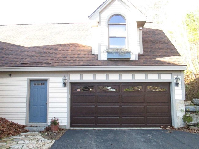 Building Photo - 37 Birch Ln