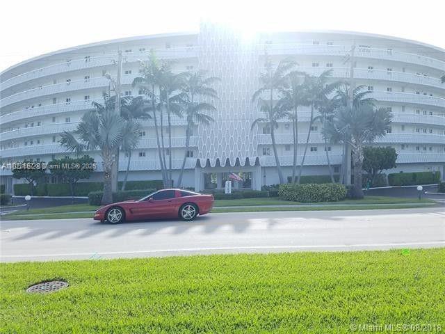 Primary Photo - 2505 S Ocean Blvd