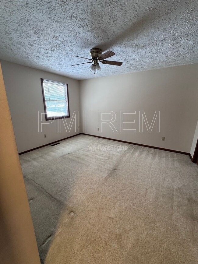 Building Photo - 1532 Lupe Ave NW