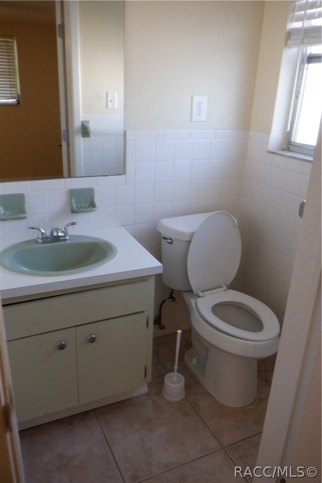 Building Photo - 7234 Cherry Laurel Dr