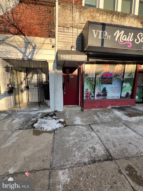 Building Photo - 1985 N 63rd St