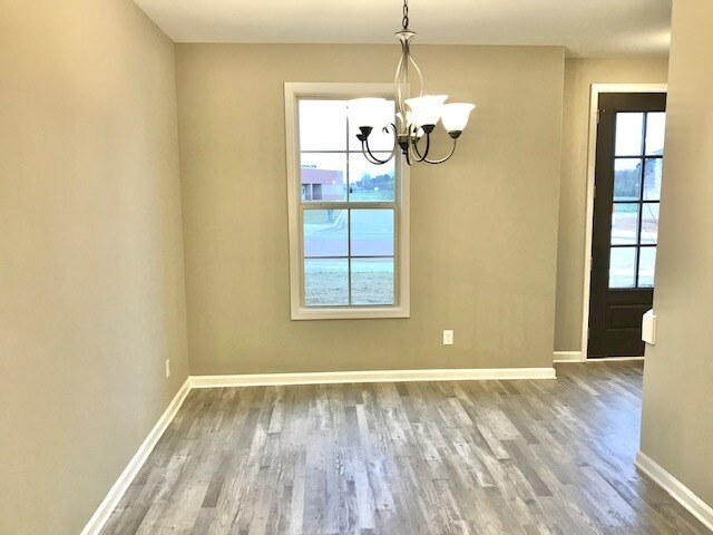 Building Photo - 5528 Riverstone Dr