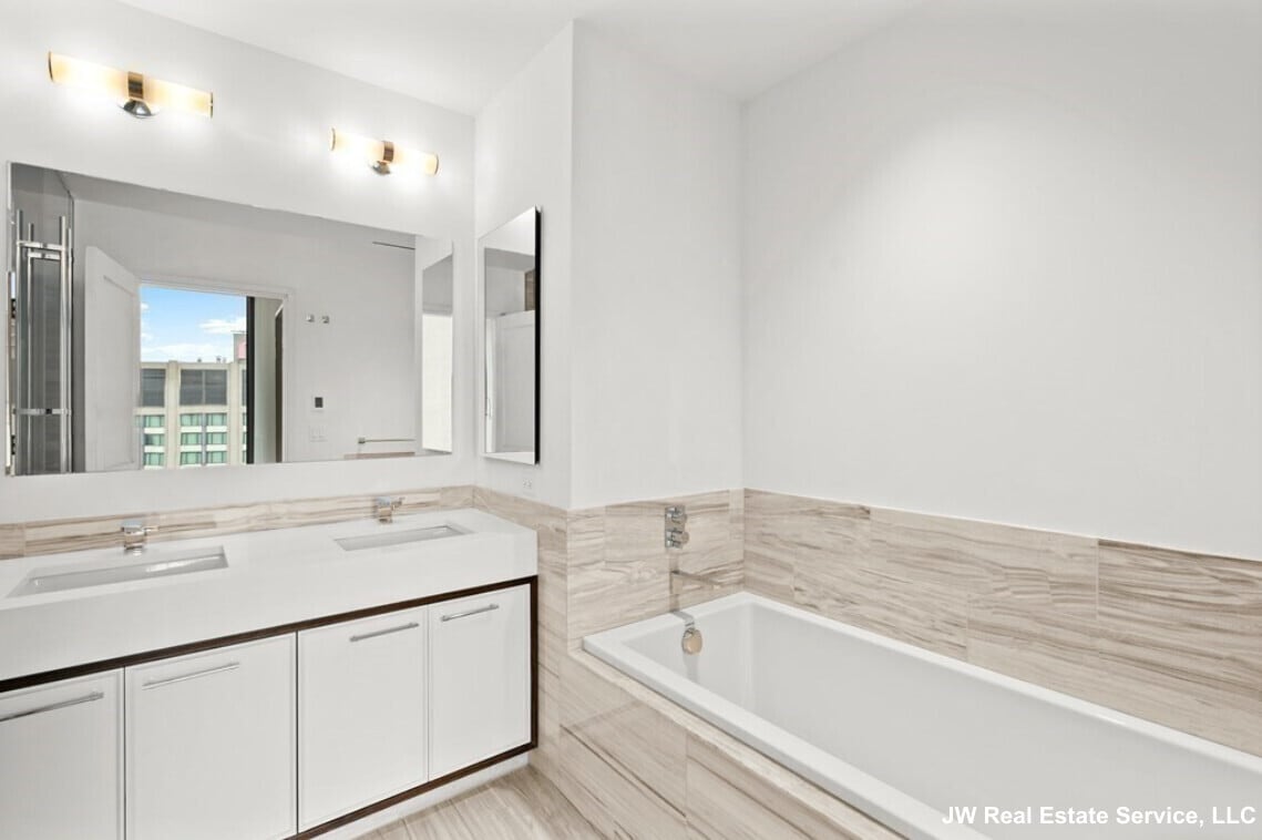 Building Photo - 1 Dalton St