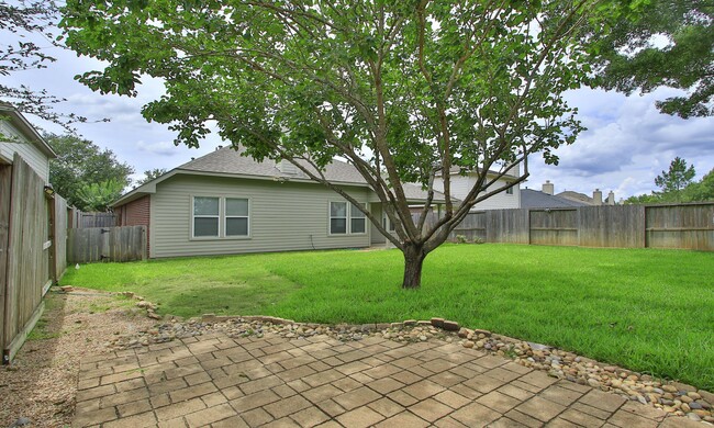 Building Photo - 19830 Sternwood Manor Dr