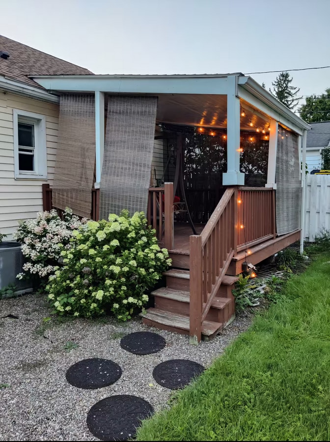 Building Photo - 160 Azalea Rd