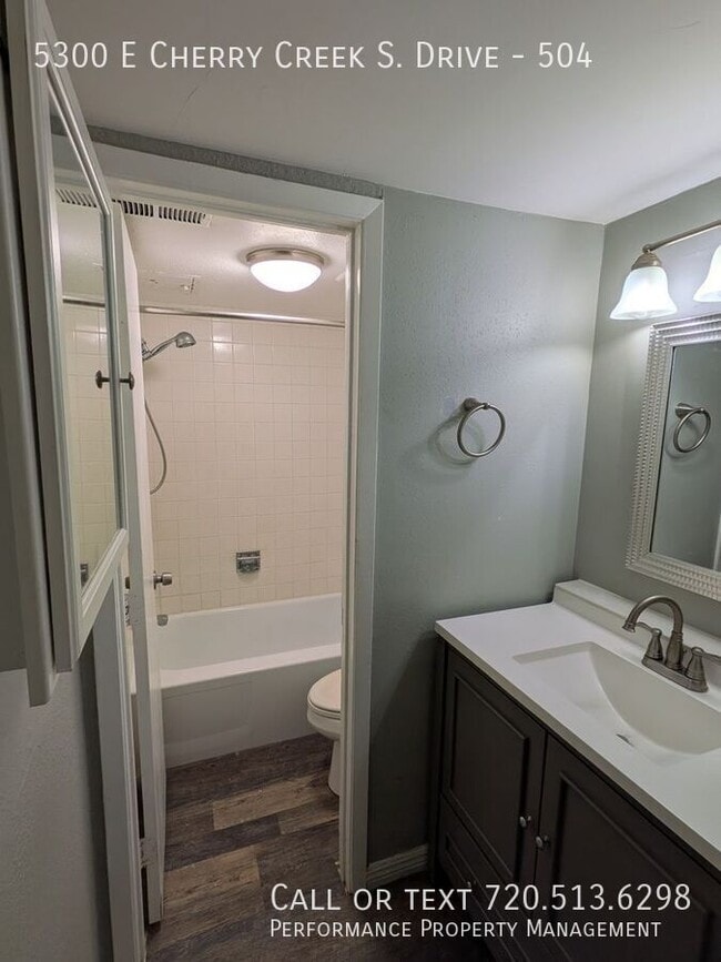 Building Photo - 5300 E Cherry Creek S Dr