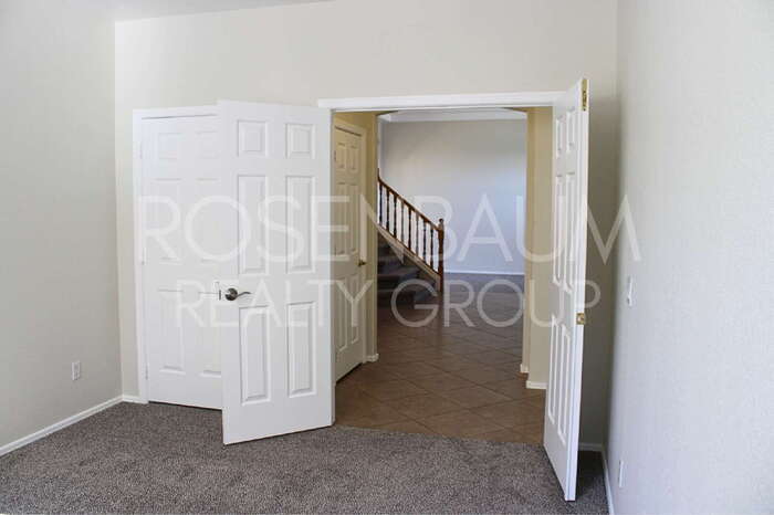 Building Photo - 4632 E Harwell St