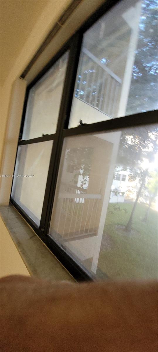 Building Photo - 8100 Geneva Ct