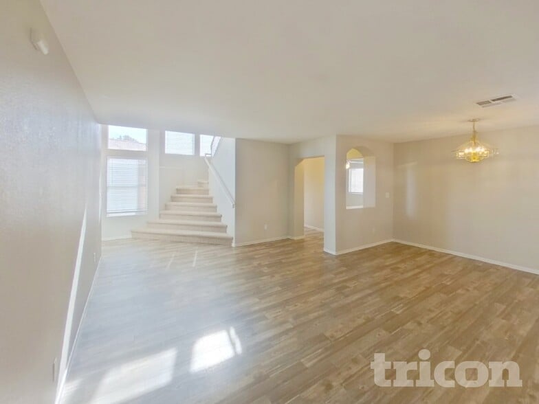 Building Photo - 9115 Indian Breeze Dr