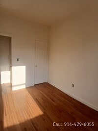 Building Photo - 288 Hawthorne Ave