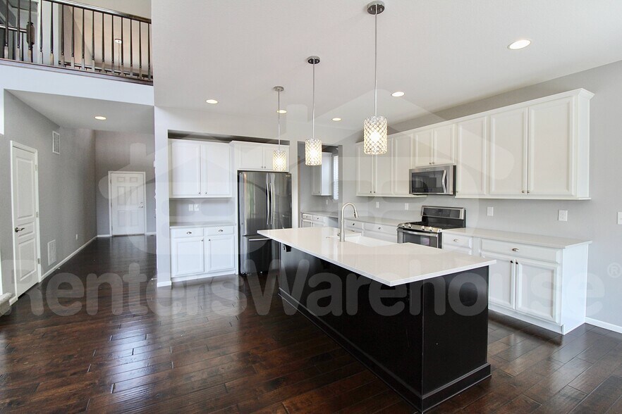 Building Photo - 5402 Lulu City Dr