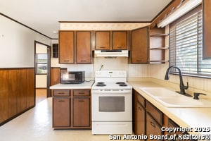 Building Photo - 2676 Woodcrest Dr