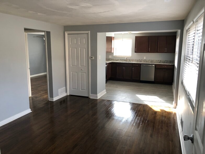 Living Room_1 - 203 Hillson Ave