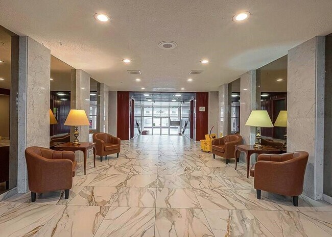 Building Photo - 7520 Hornwood Dr