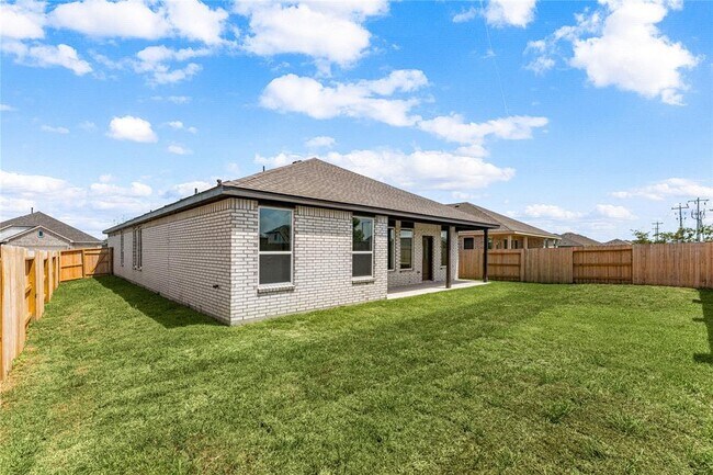 Building Photo - 13505 Harbor Pt Dr