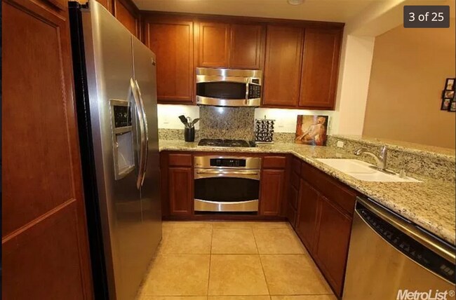 Building Photo - The Crossing at Eden Shore - Community! Large 2 Bedroom, 2.5 Bath Townhome for Lease.