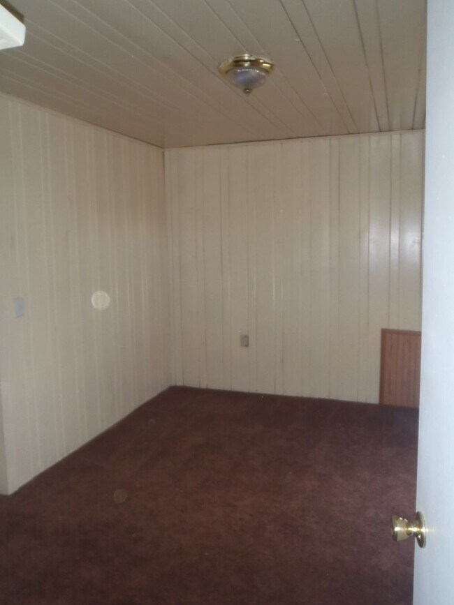 Building Photo - 2603