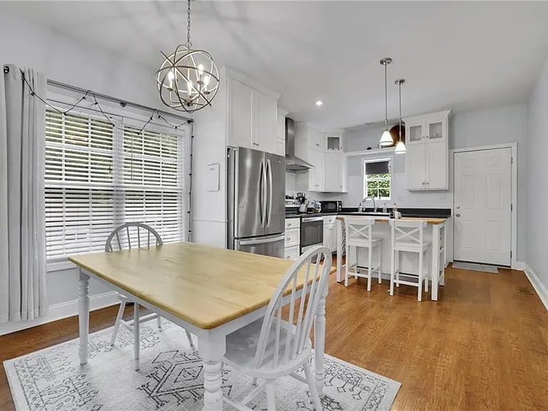 Kitchen - 41 Spring Ln NW