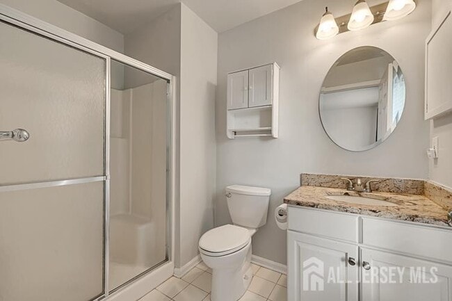 Building Photo - 111 Blossom Cir