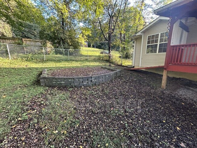 Building Photo - 4417 Fawnie Ln