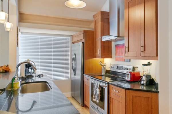 Building Photo - 6359 N Vuelta Tajo