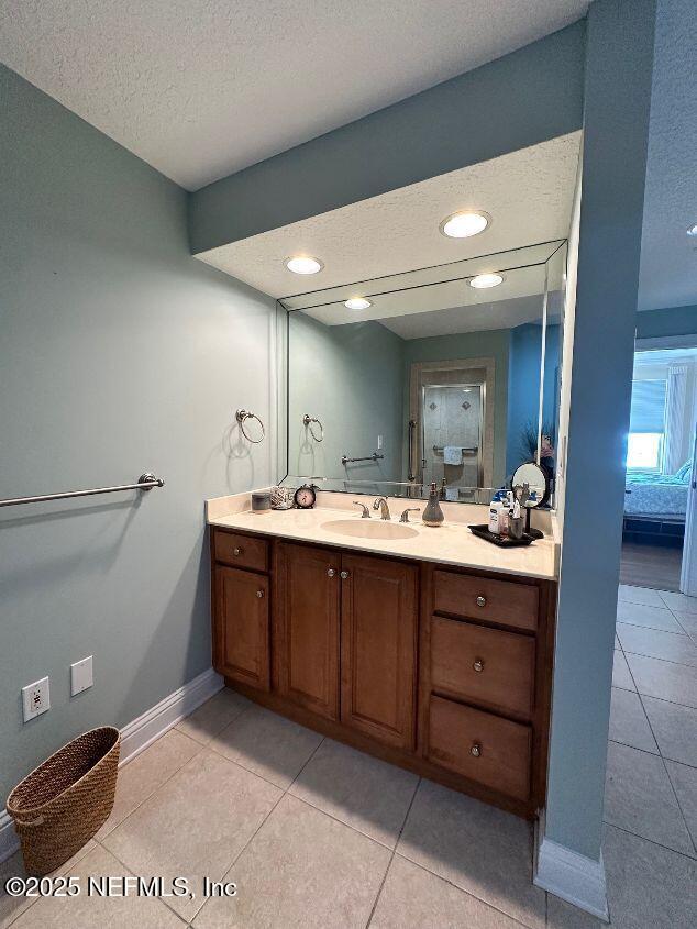 Building Photo - 110 S Serenata Dr