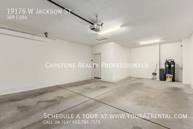 Building Photo - 19176 W Jackson St