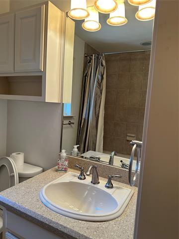 Building Photo - 9703 Elmcrest Dr