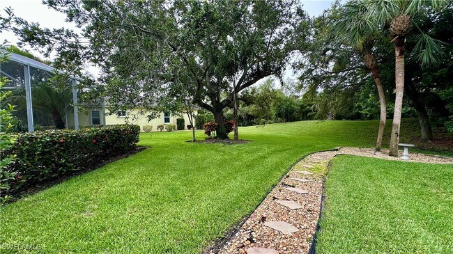 Building Photo - 8850 Creek Run Dr