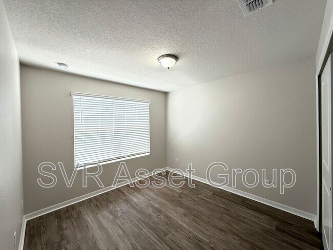 Building Photo - 6468 Sweetbay Ln