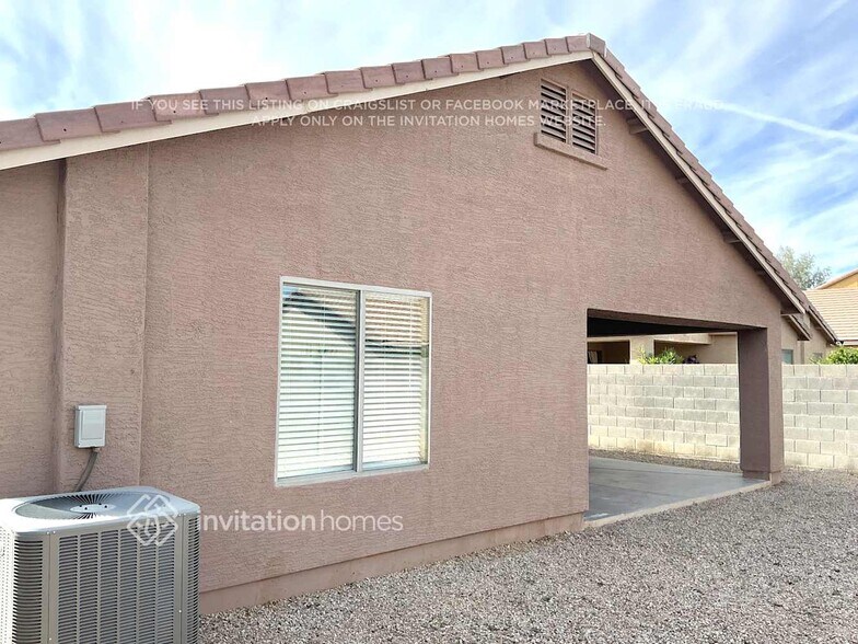 Building Photo - 2656 W Jasper Butte Dr