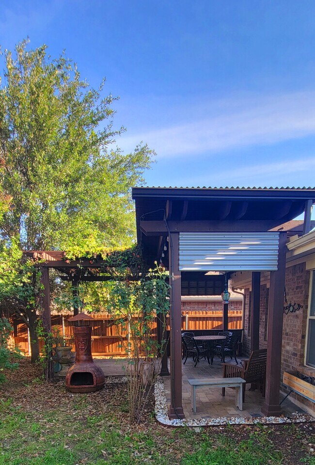Building Photo - 9108 Brinson Dr
