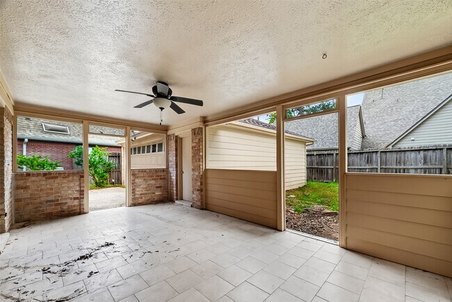 Building Photo - 13618 Jessica Ln