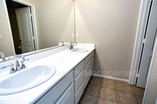 Building Photo - 29202 Portland Ct