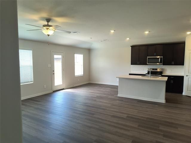 Building Photo - 125 Lost Crk Trl