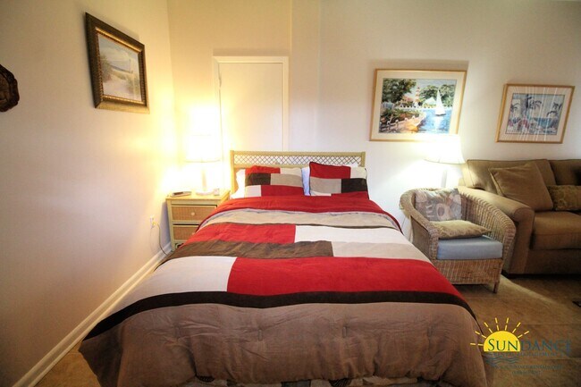 Building Photo - Waterfront Furnished Studio Condo in Fort ...