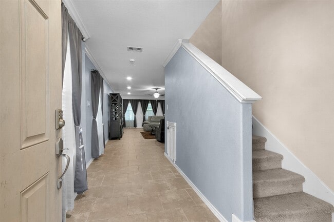 Building Photo - 1604 Hickory Burl Ln