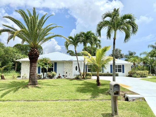 Primary Photo - 2309 SE Luau Ave