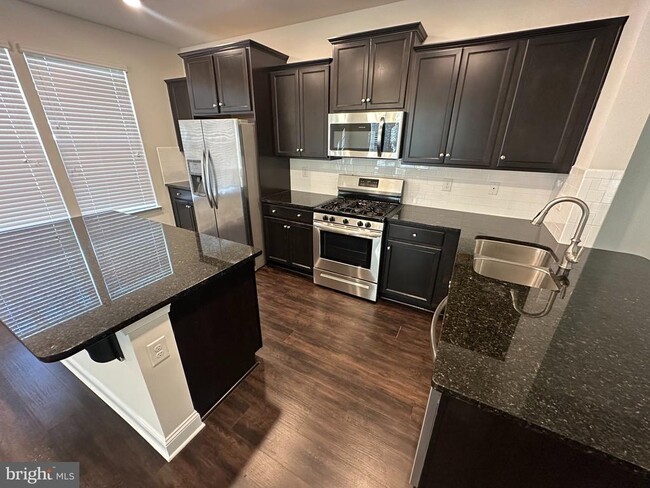 Building Photo - 15114 Hogshead Way