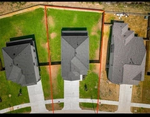 Building Photo - 2402 Village Side Trl