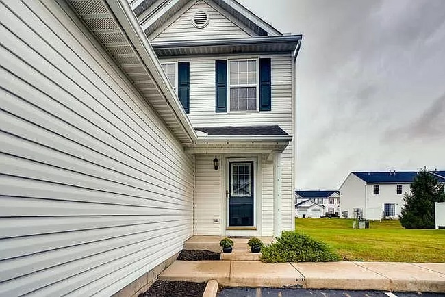 Building Photo - 6120 Georges Park Dr