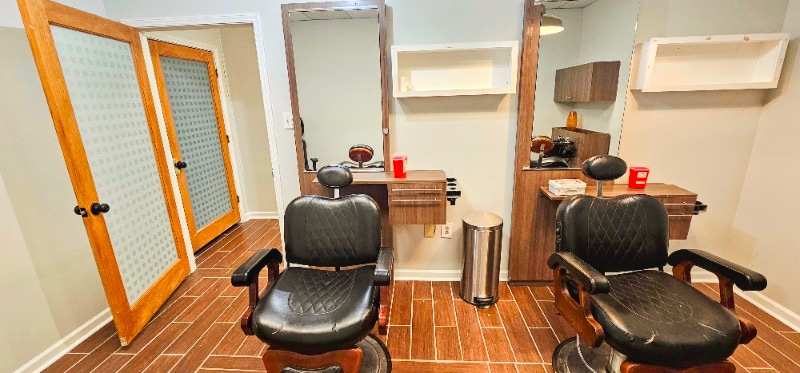 Building Photo - 4255 Cherry Center Dr