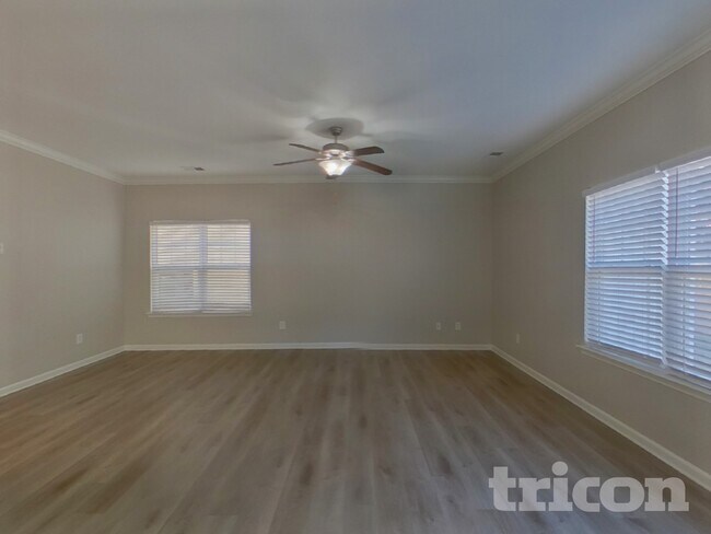 Building Photo - 369 Drooping Leaf Rd