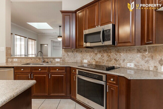 Building Photo - What's special