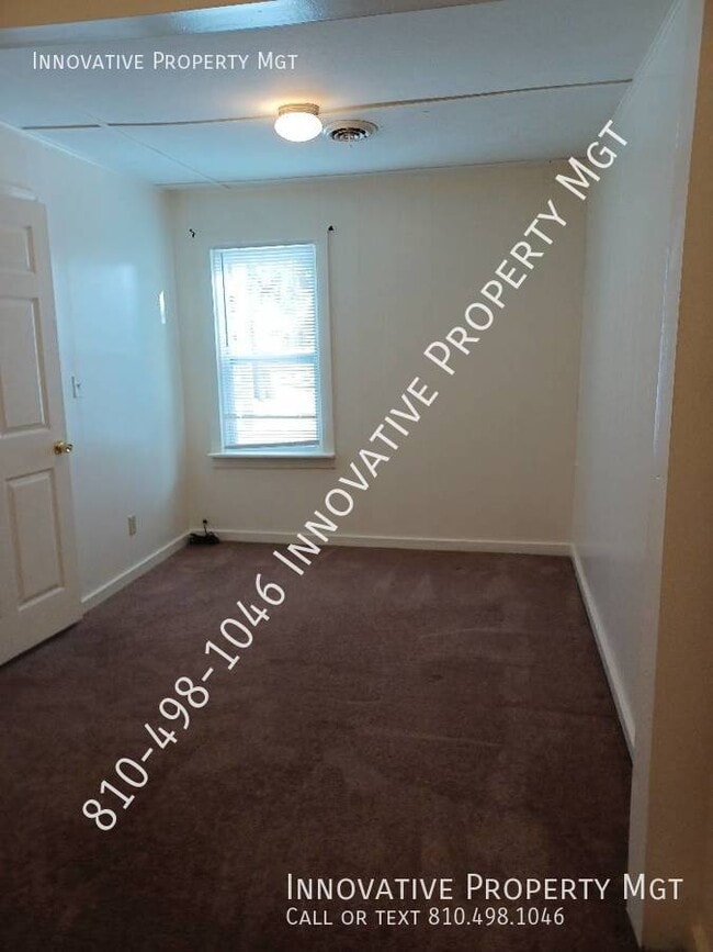 Building Photo - 1097 Bridge St