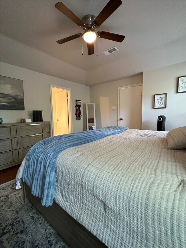 Building Photo - 63 S Stony Bridge Cir