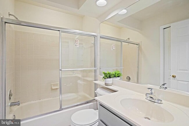 Building Photo - 9216 Burley Ln