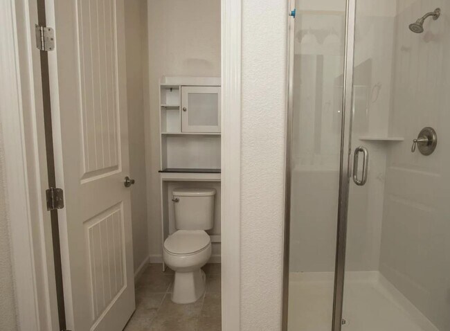 Building Photo - 39872 Sawyer Terrace