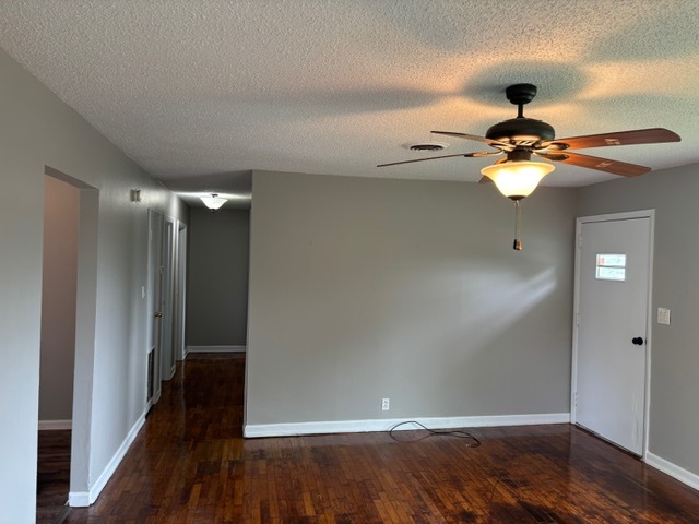 Building Photo - 100 Hixon Cir